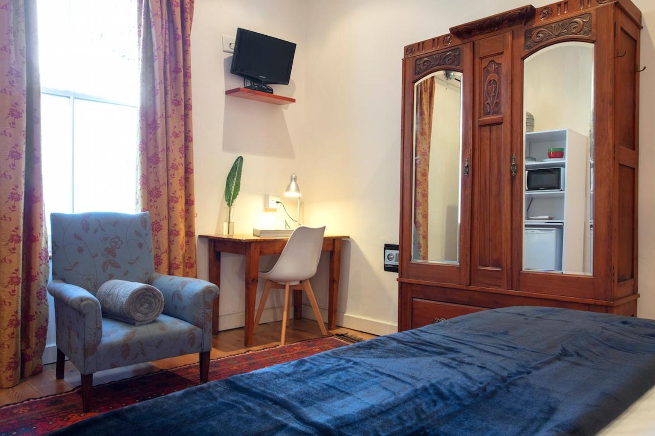 22 Die Laan Guest House Стеленбош Екстериор снимка